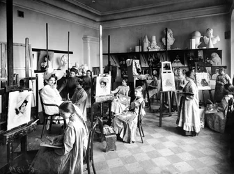 Students in a painting class, Vladimir Church School, St. Petersburg, 1909